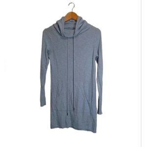 Contemporaine blue long sleeve hoodie